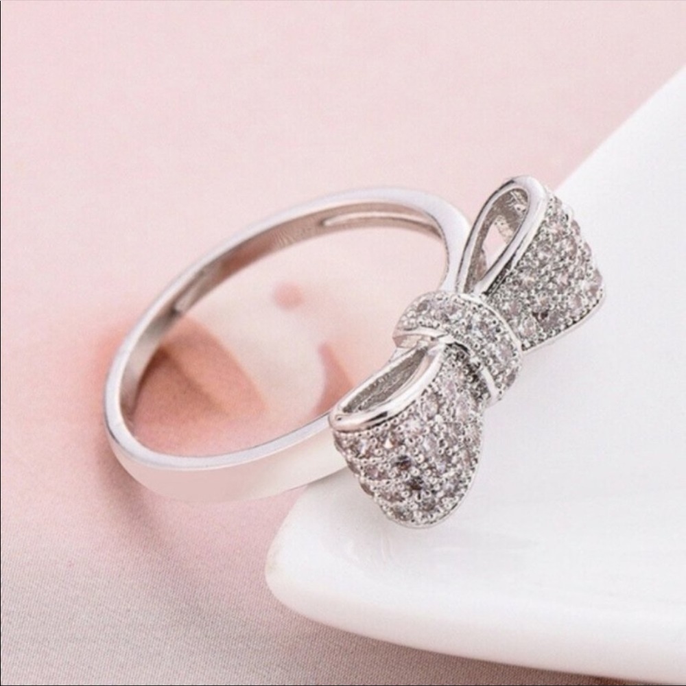 New Women’s 925 Silver Bow Diamond Ring - Picture 2 of 5